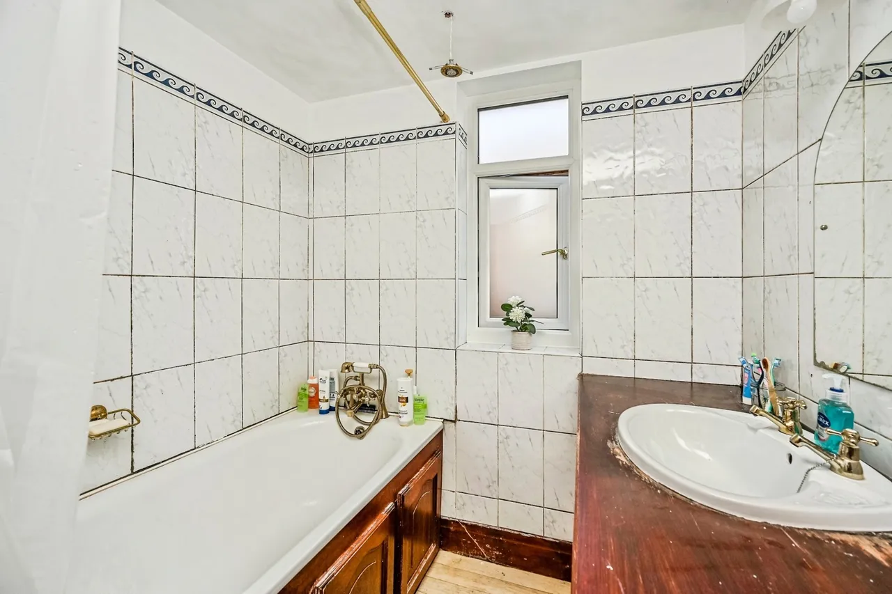 Mather Avenue, Liverpool, L18, photo 11