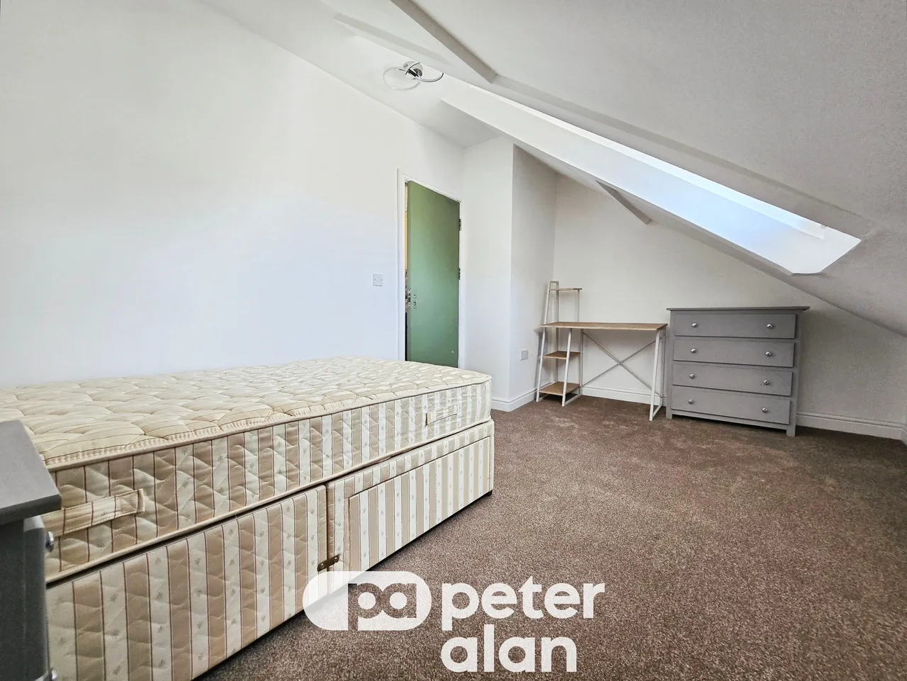 St. Helens Avenue, Swansea, SA1, photo 11