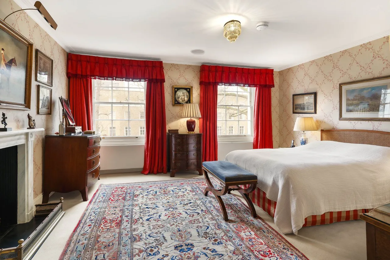 Brompton Square, Knightsbridge, London, SW3 2AD, photo 11