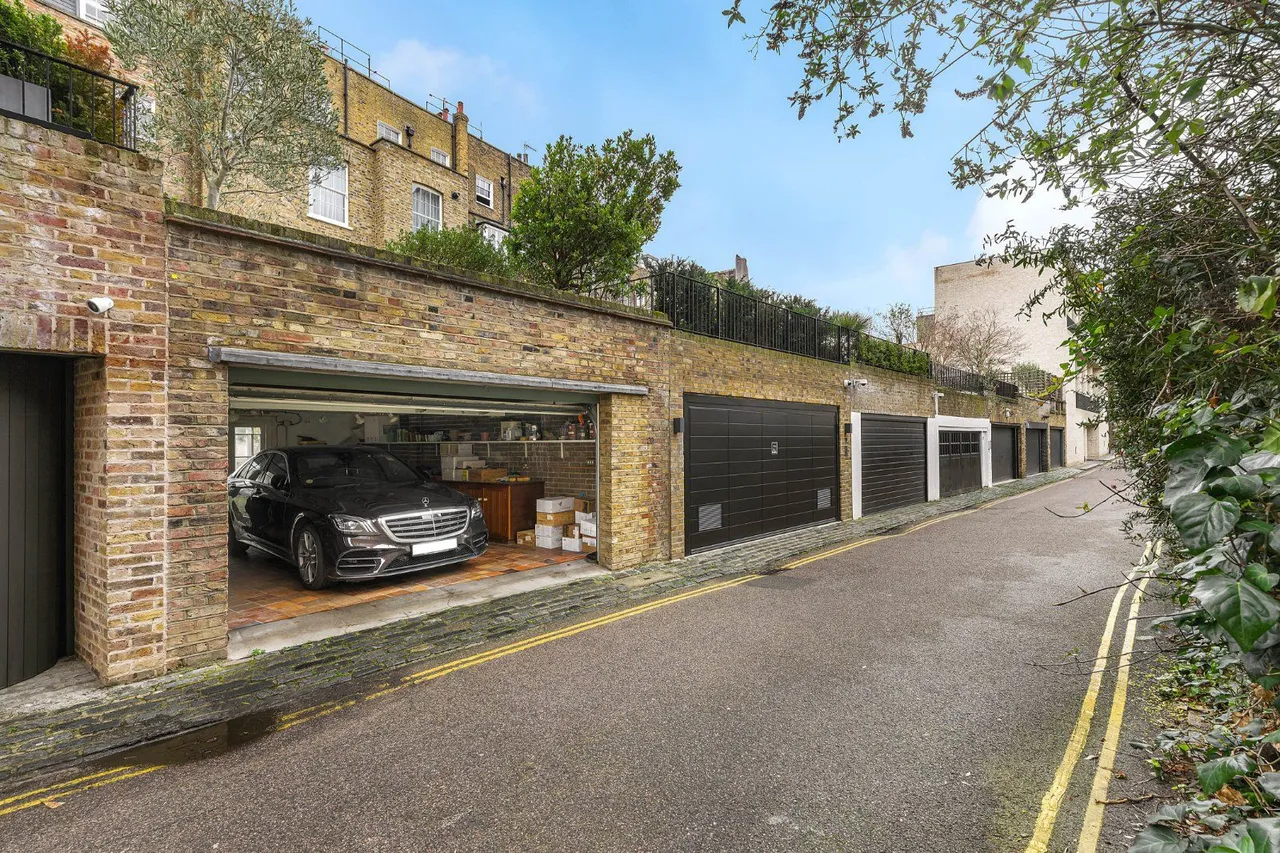 Brompton Square, Knightsbridge, London, SW3 2AD, photo 9
