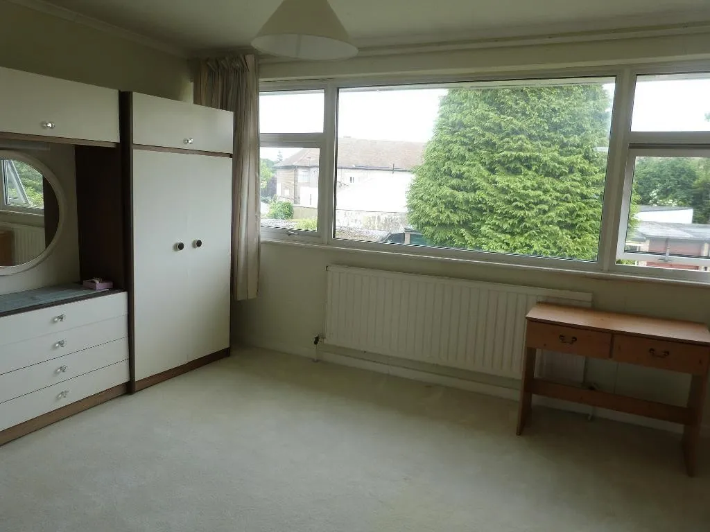 Martin Close, Warlingham, photo 4