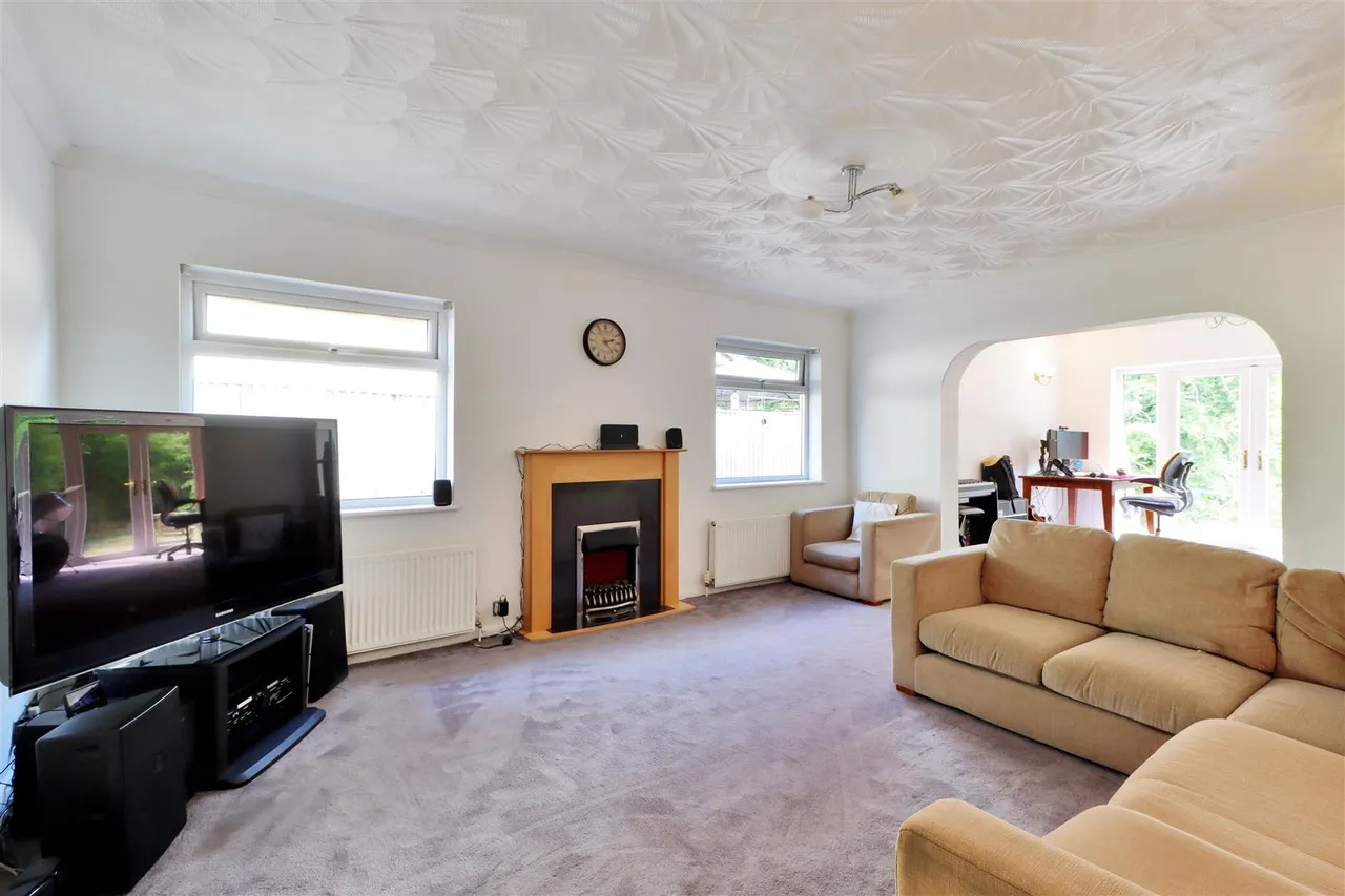 Birch Close, Hildenborough, photo 2