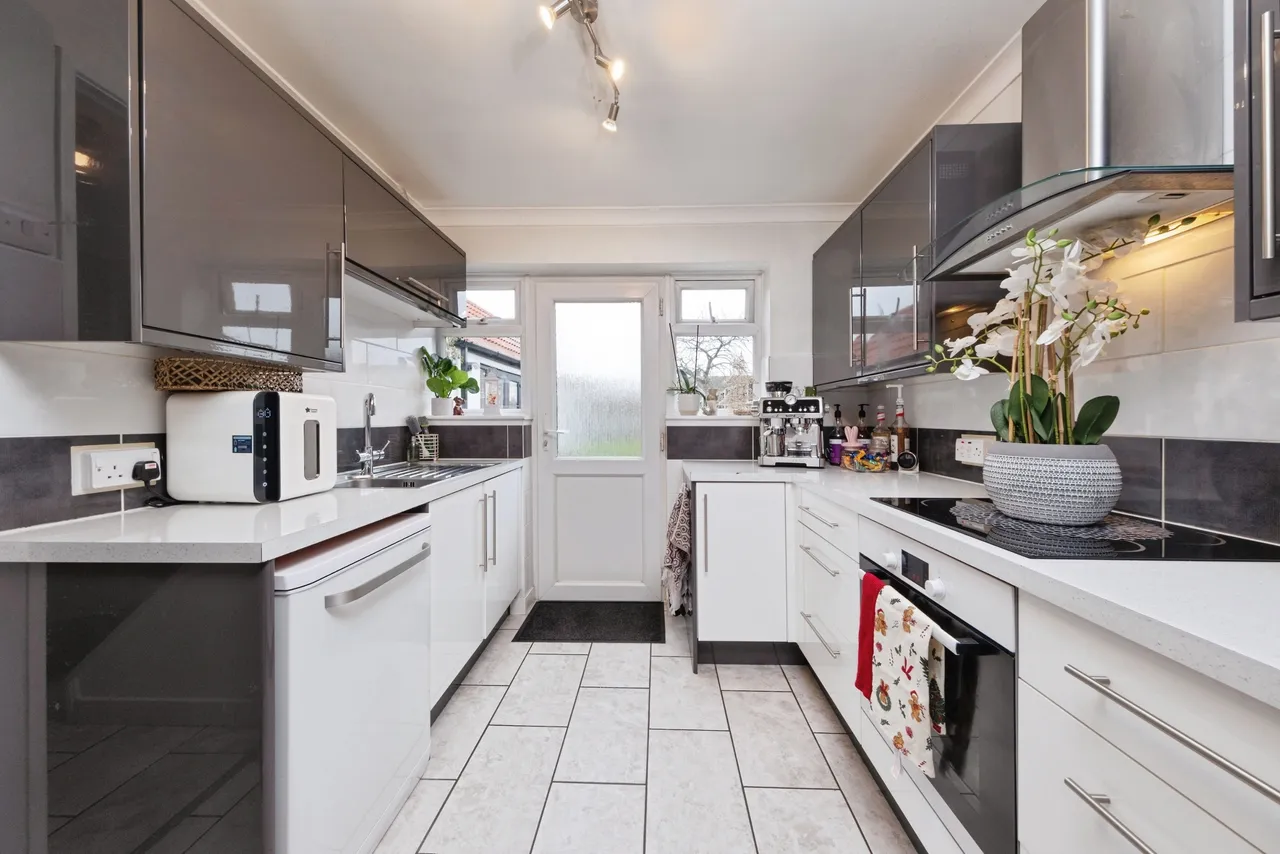 York Close, Barton-Le-Clay, MK45, photo 9