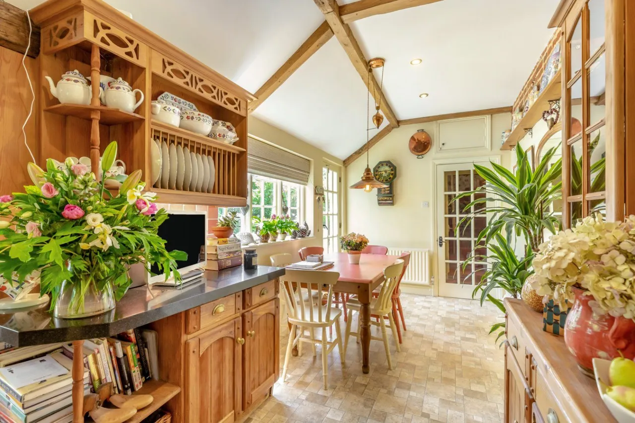 The Street, Worth, Nr. Sandwich, Kent, CT14 0DG, photo 6