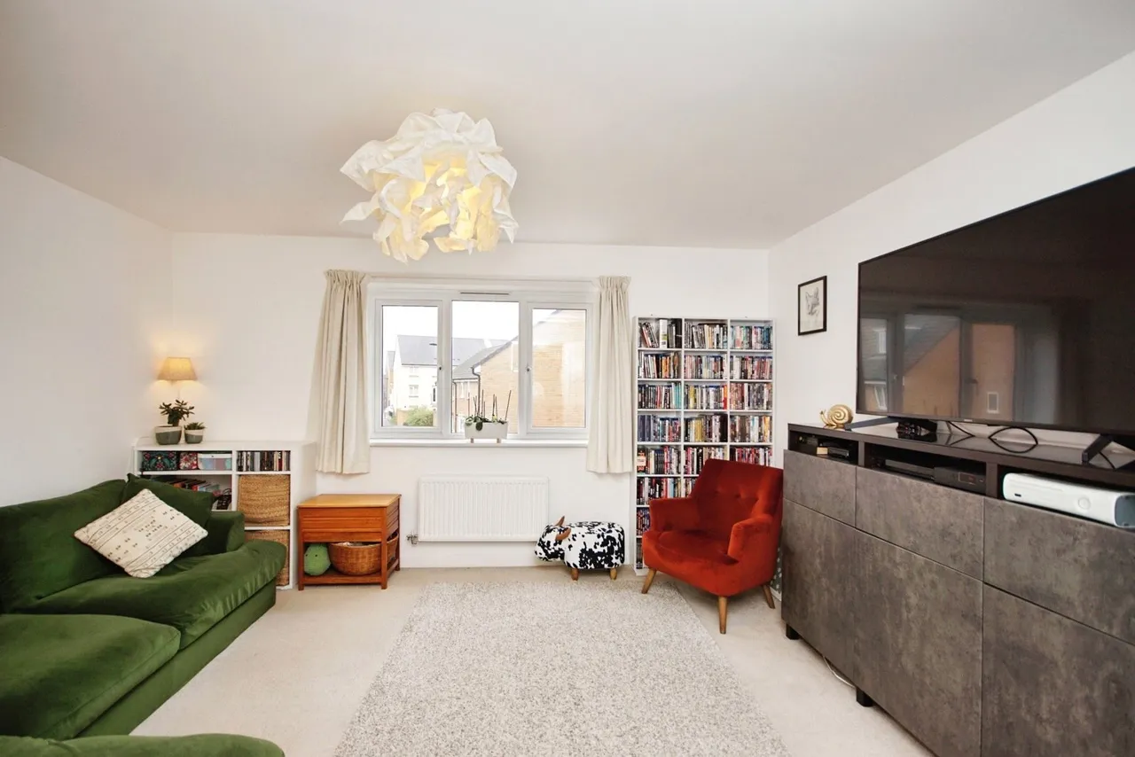 Buttercup Crescent, Lyde Green, Bristol, BS16, photo 9