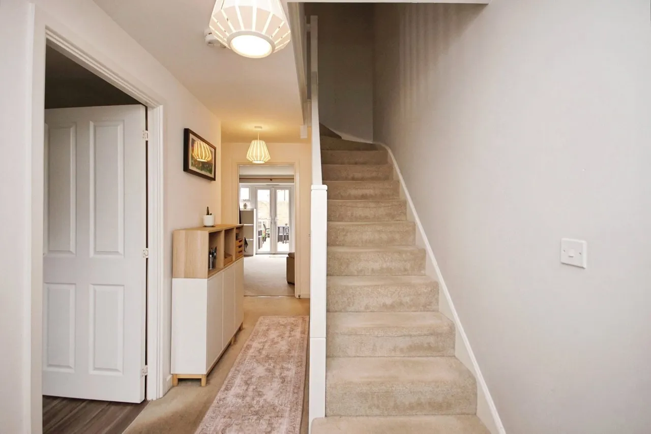 Buttercup Crescent, Lyde Green, Bristol, BS16, photo 6