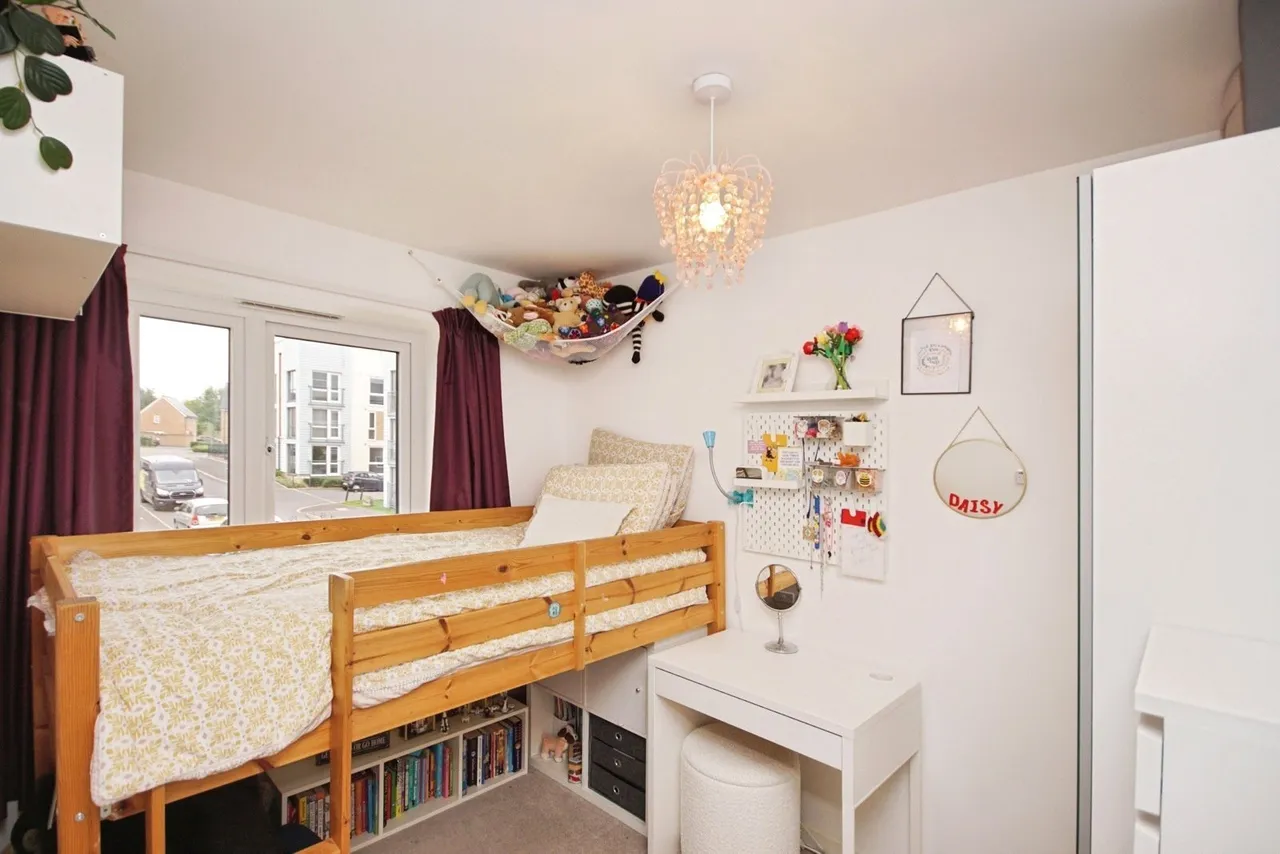 Buttercup Crescent, Lyde Green, Bristol, BS16, photo 14