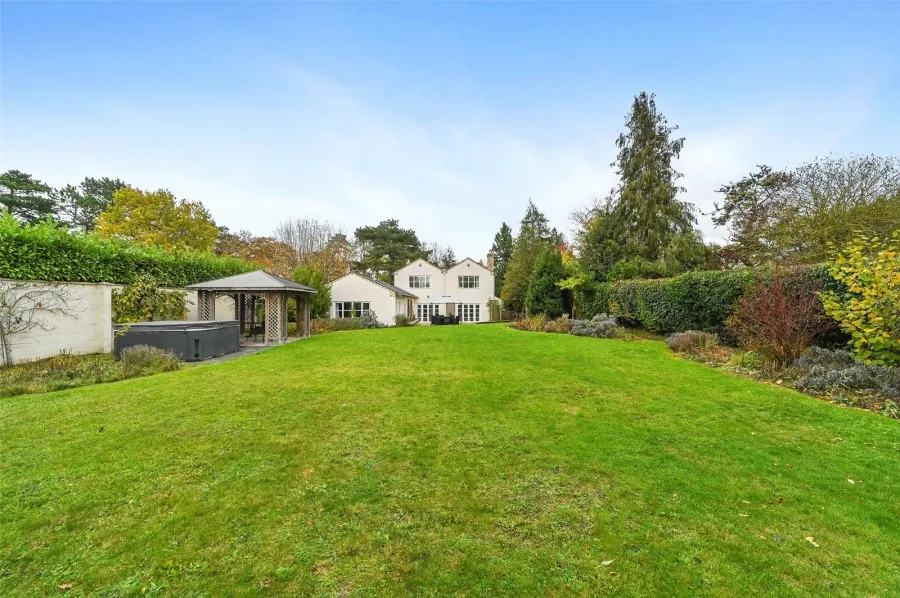 with 5 bedrooms in Harston, Cambridge, CB22, photo 17
