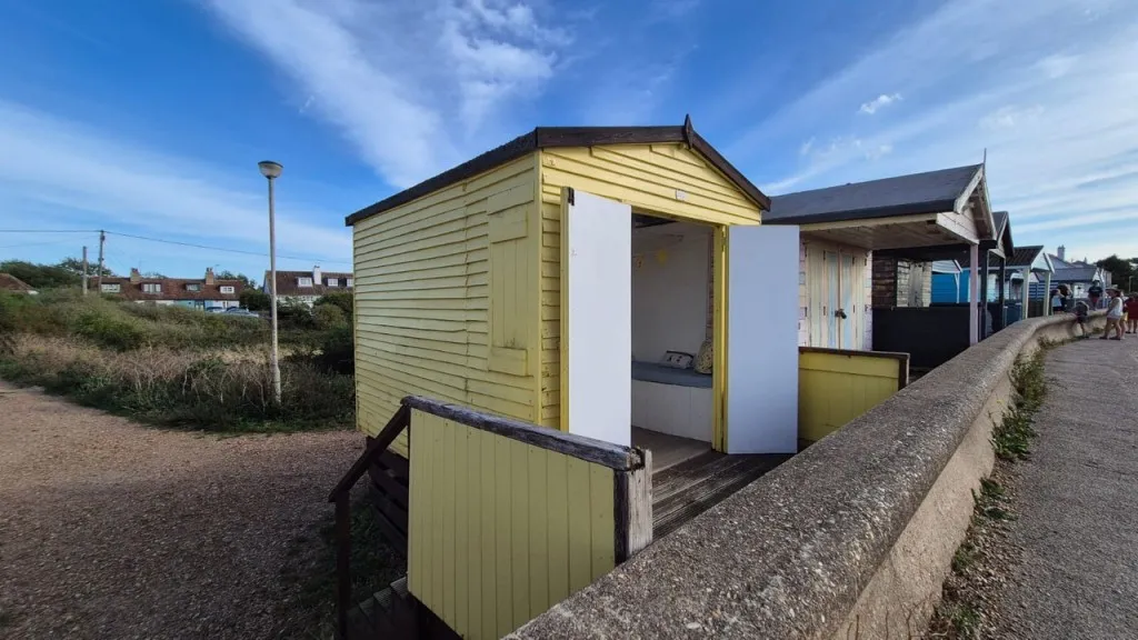 West Beach, Whitstable, photo 2