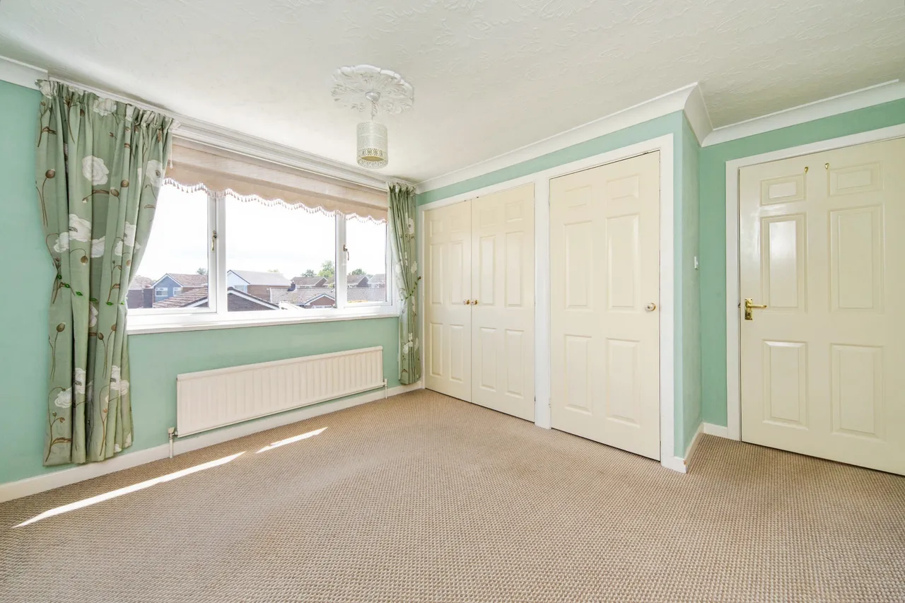 Bunbury Drive, Runcorn, WA7, photo 9