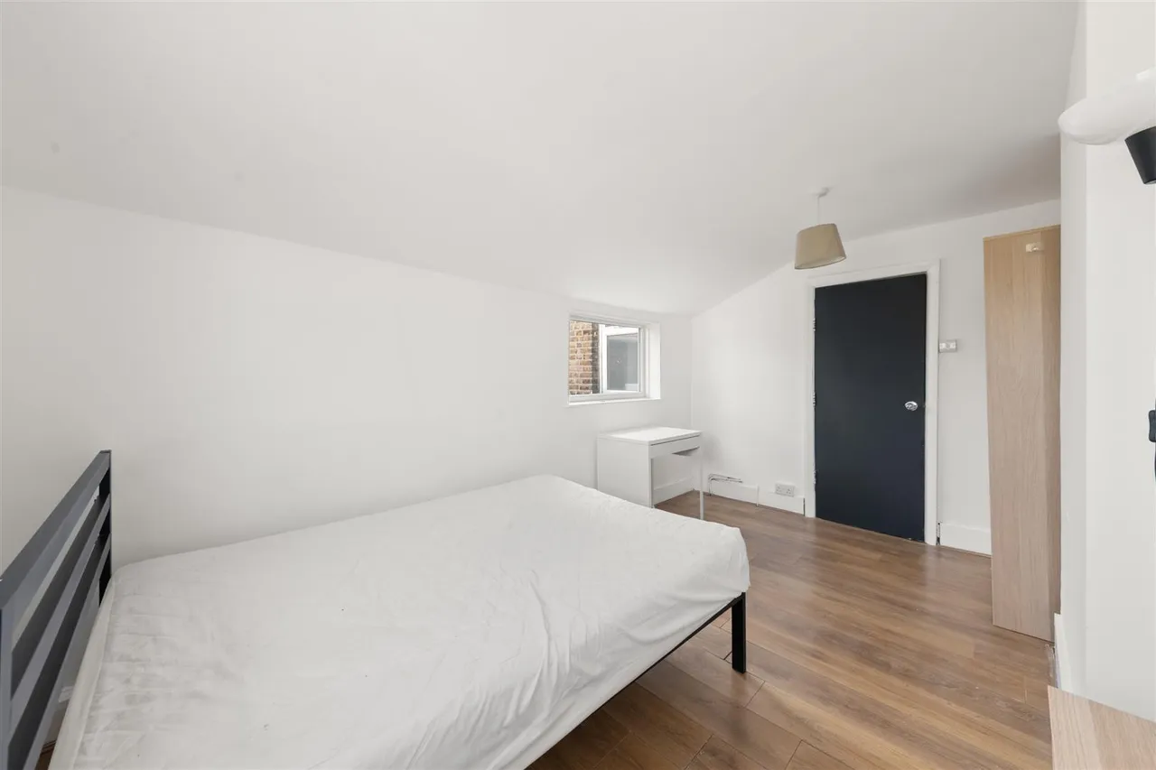 Mill Avenue, Uxbridge, photo 8