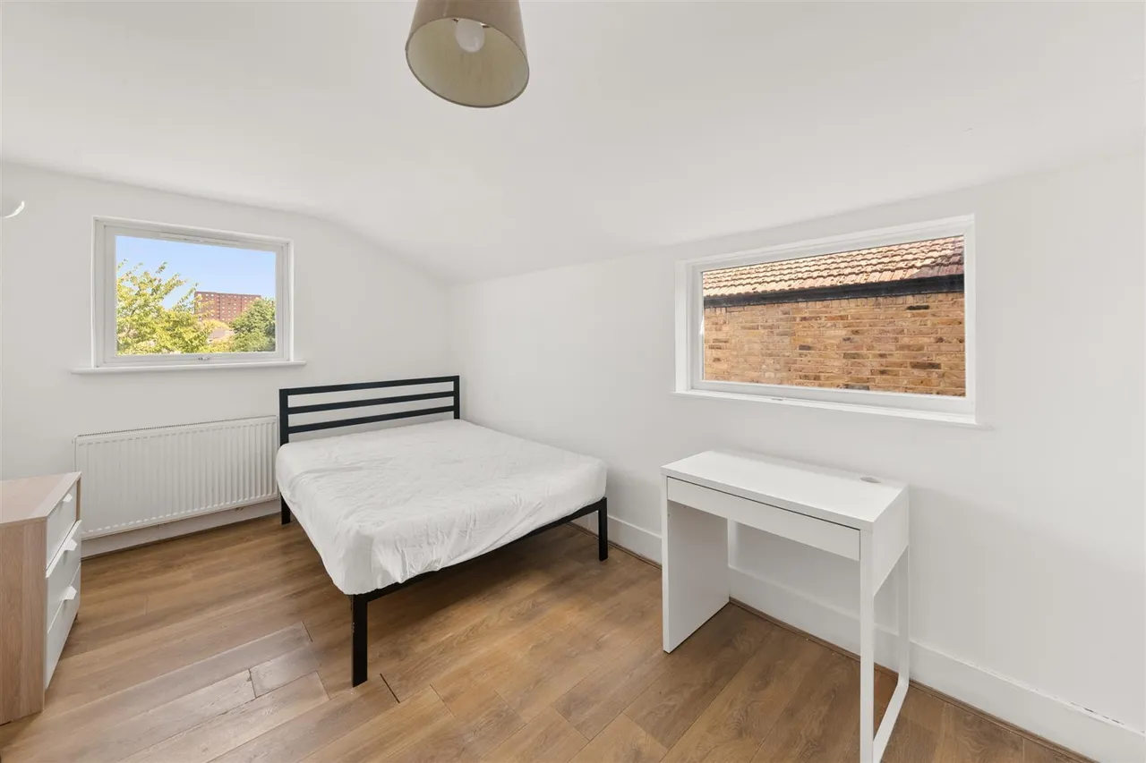 Mill Avenue, Uxbridge, photo 12