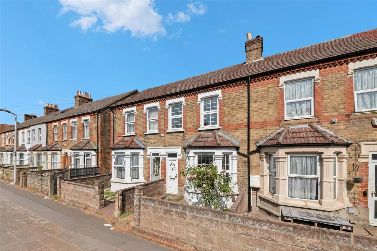 Mill Avenue, Uxbridge, photo 15