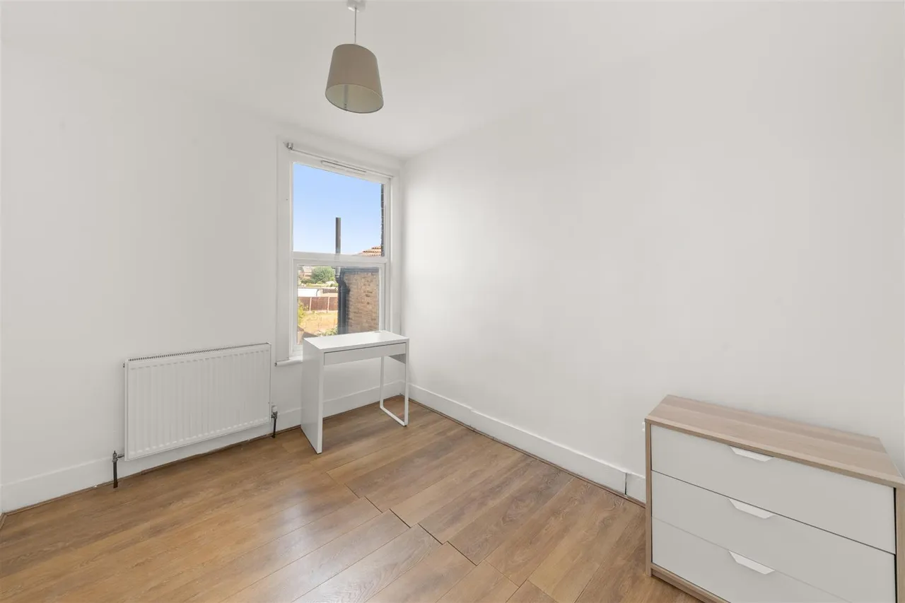 Mill Avenue, Uxbridge, photo 13