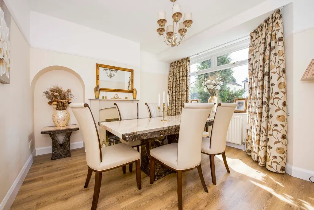 Southfield Close, Uxbridge, photo 5