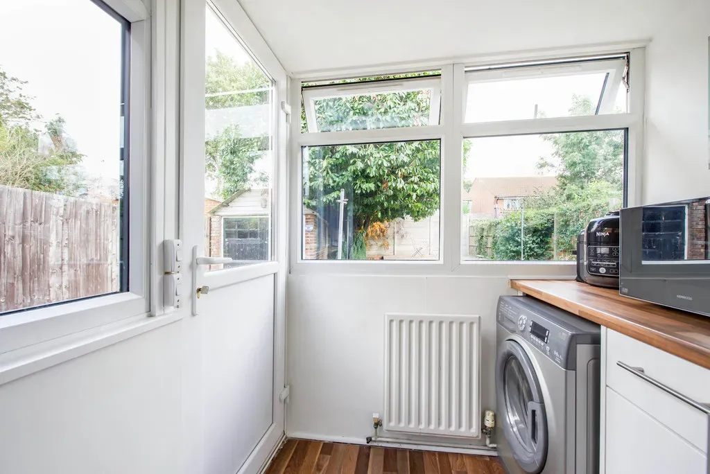 Southfield Close, Uxbridge, photo 15