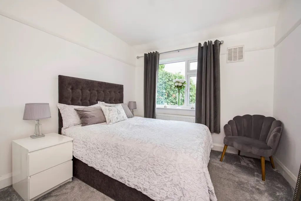 Southfield Close, Uxbridge, photo 28