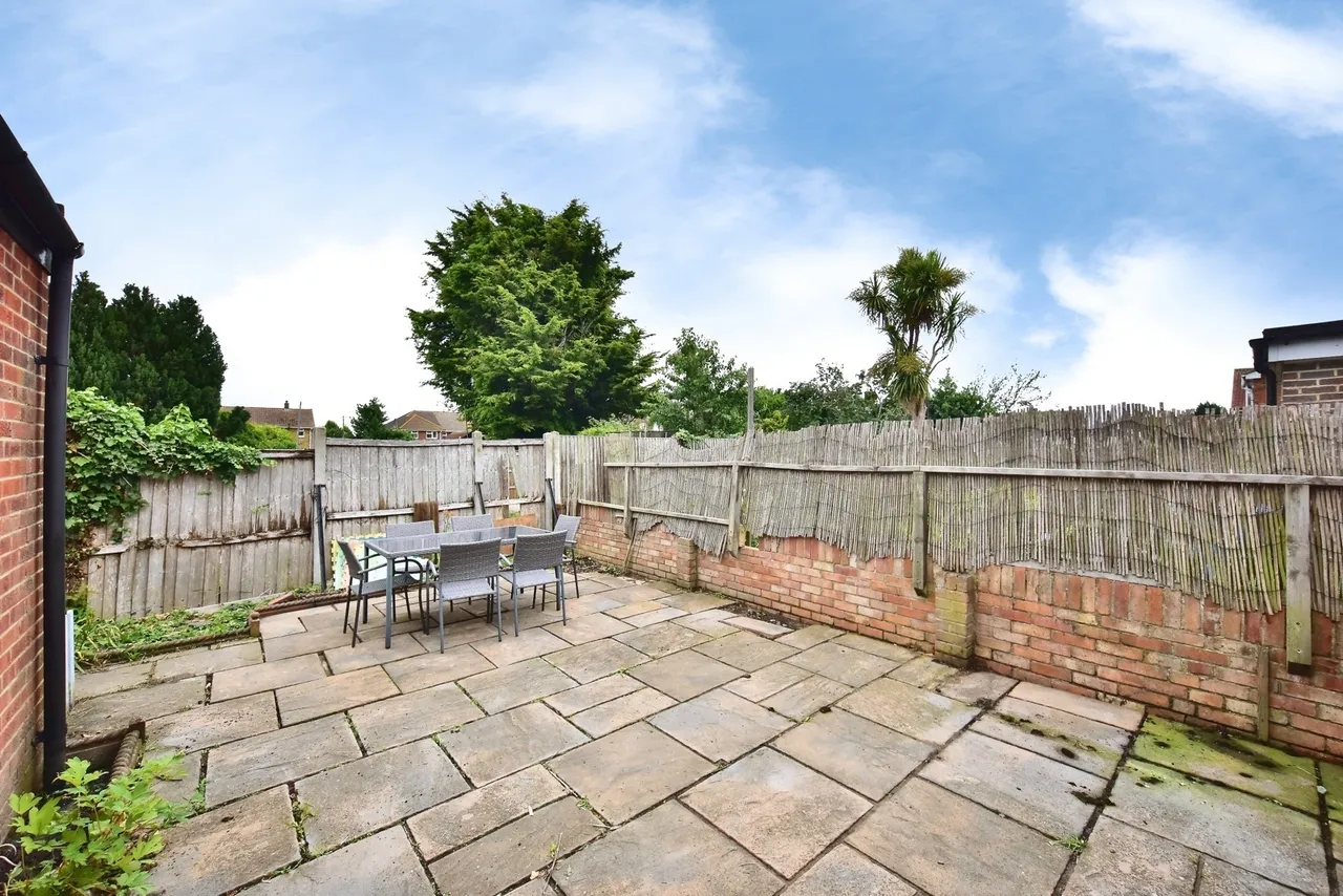 Baker Close, Teynham, Sittingbourne, Kent, ME9, photo 12