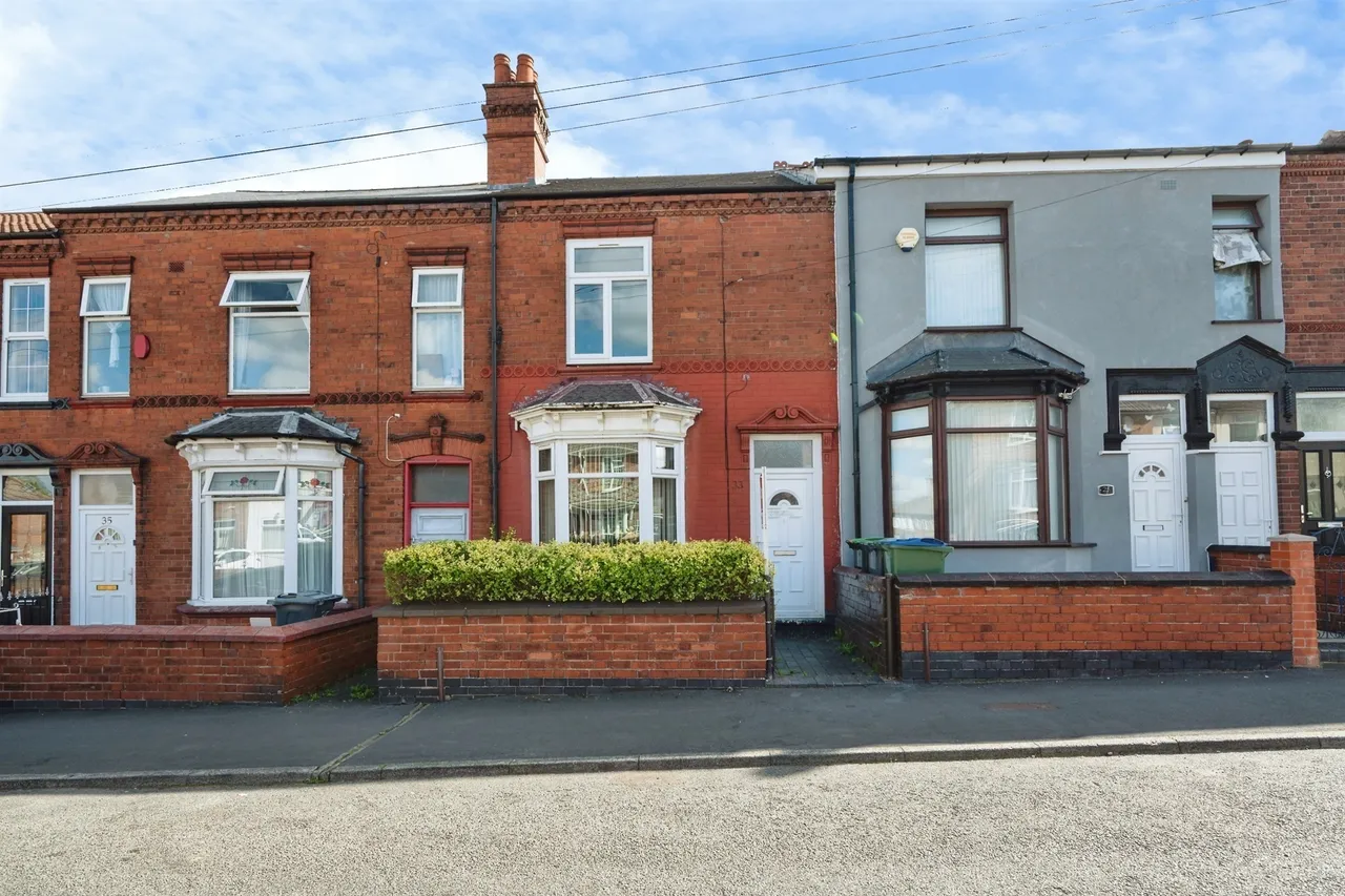 2 bed house for sale, Lily Street, West Bromwich, B71