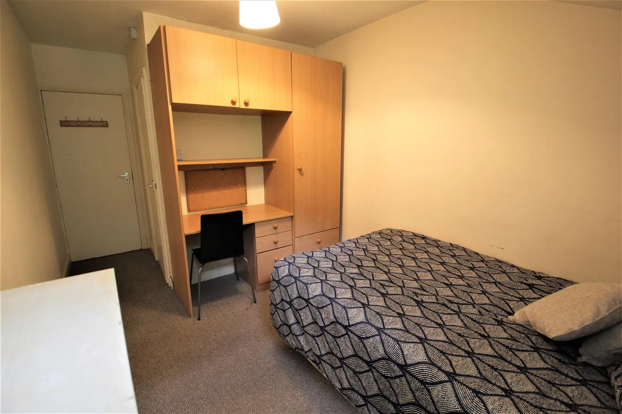 Victoria Street, Hyde Park, LS3, photo 6