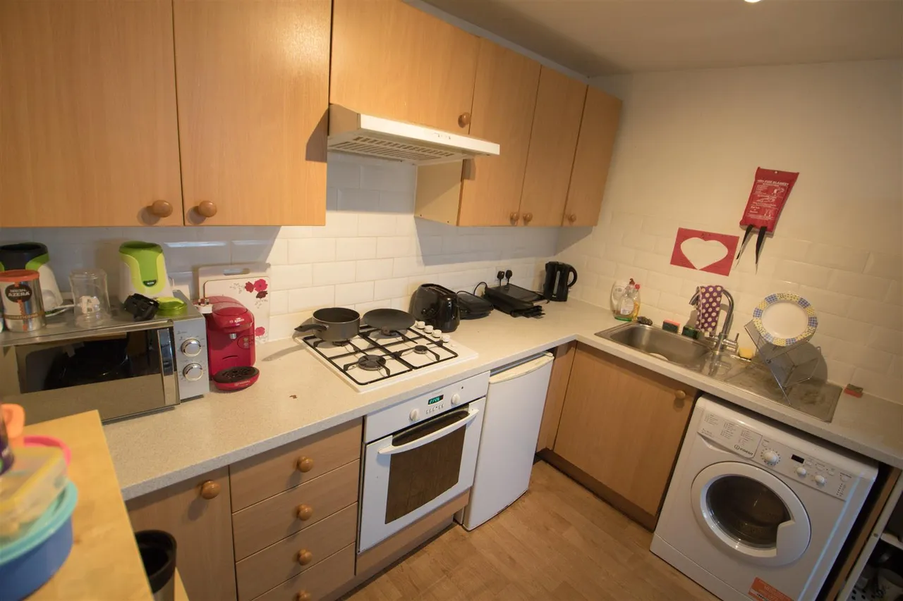Victoria Street, Hyde Park, LS3, photo 3