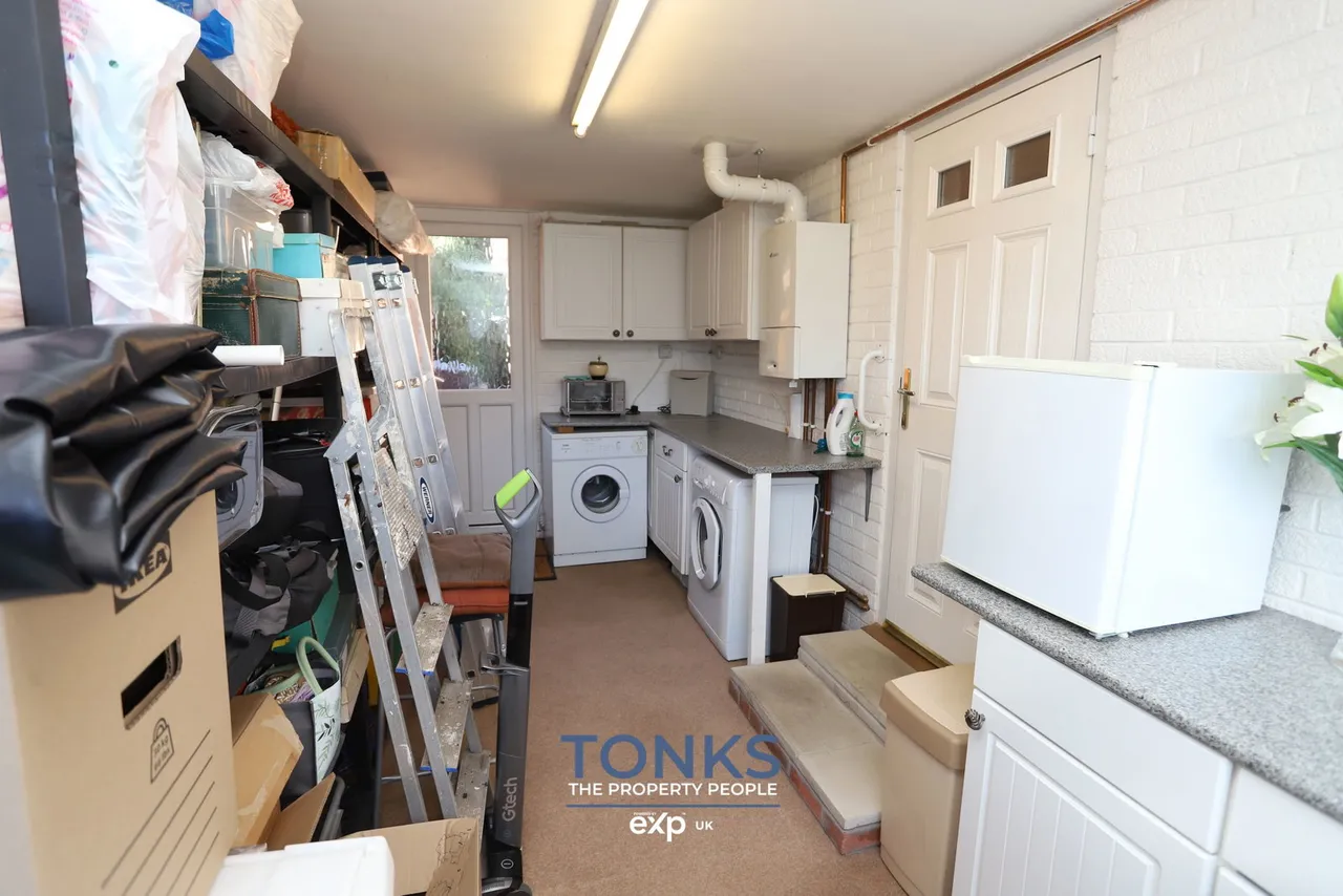 Lombardy Croft, Halesowen, B62, photo 11