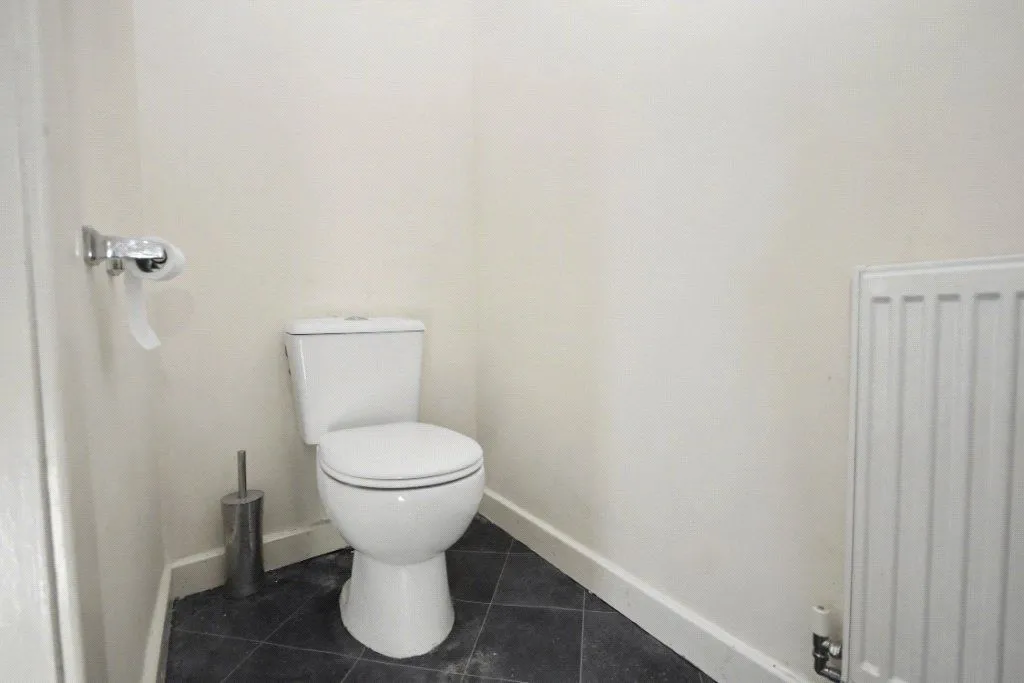 Highfield Road, Netherton, WF4, photo 7