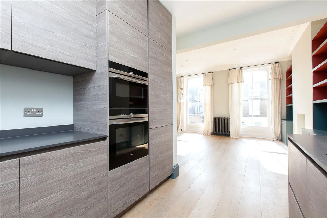 Offord Road, Barnsbury, N1, photo 3