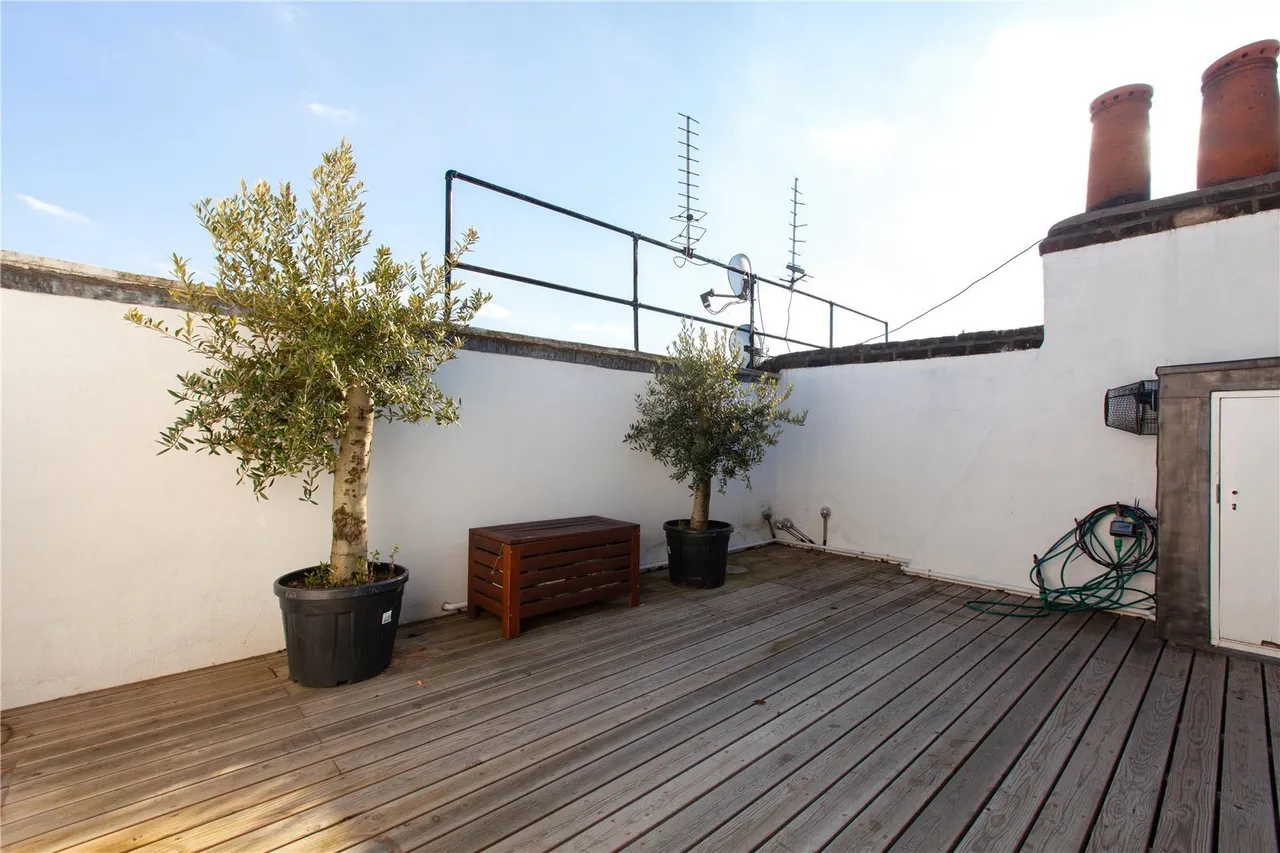 Offord Road, Barnsbury, N1, photo 2