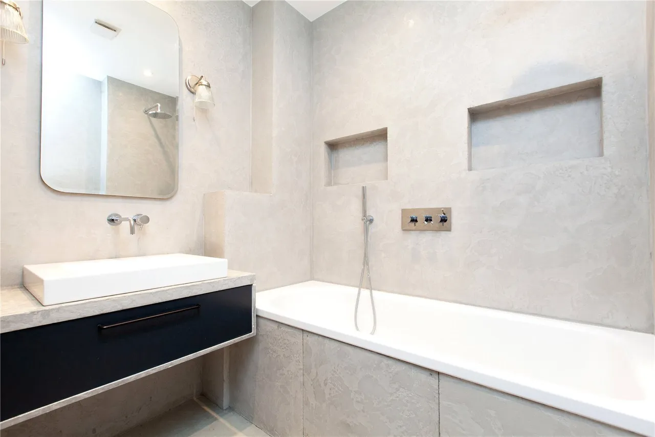 Offord Road, Barnsbury, N1, photo 6