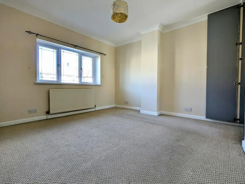 School Street, Tonyrefail, CF39, photo 13