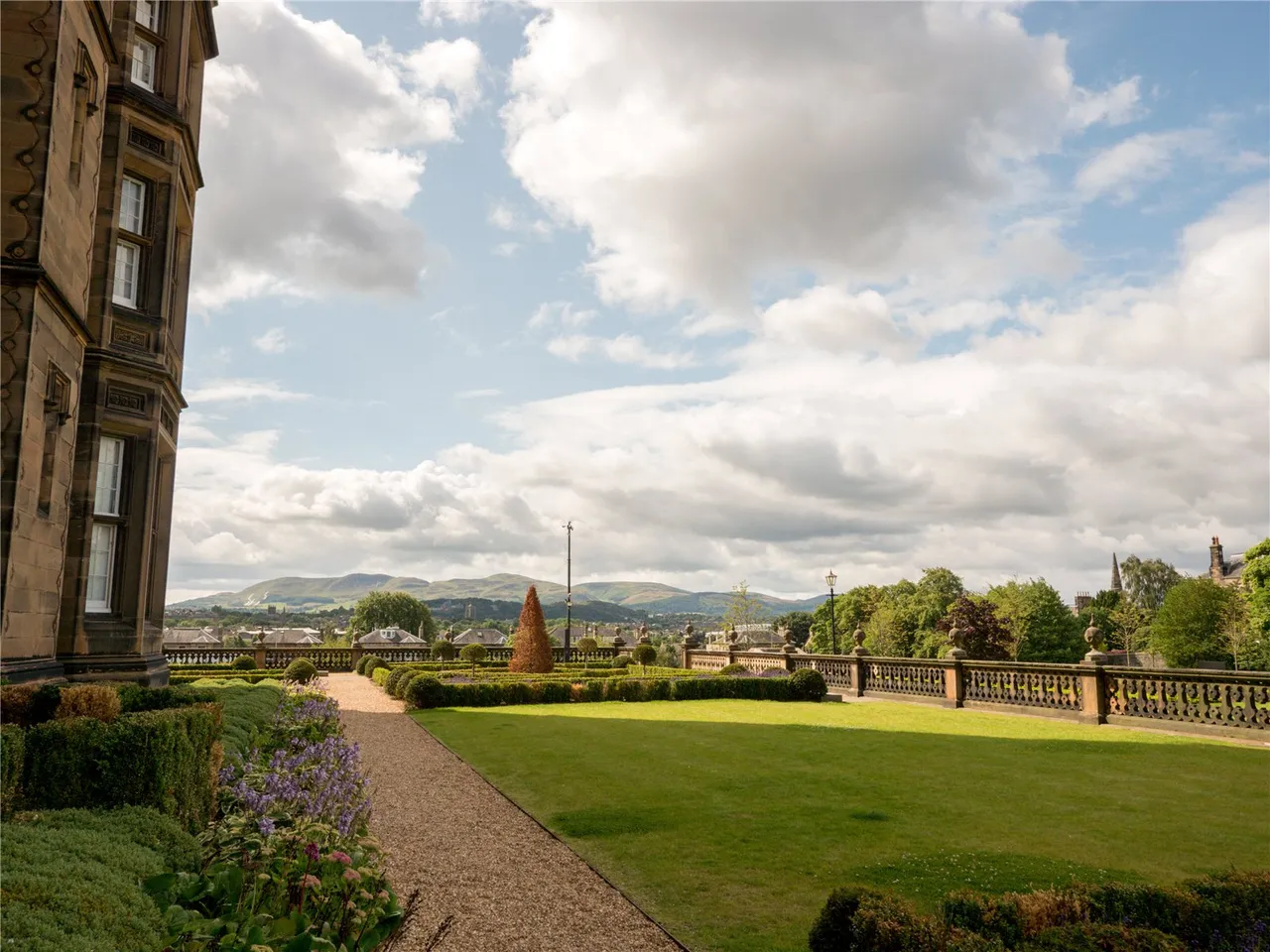Donaldson Drive, Edinburgh, EH12, photo 11