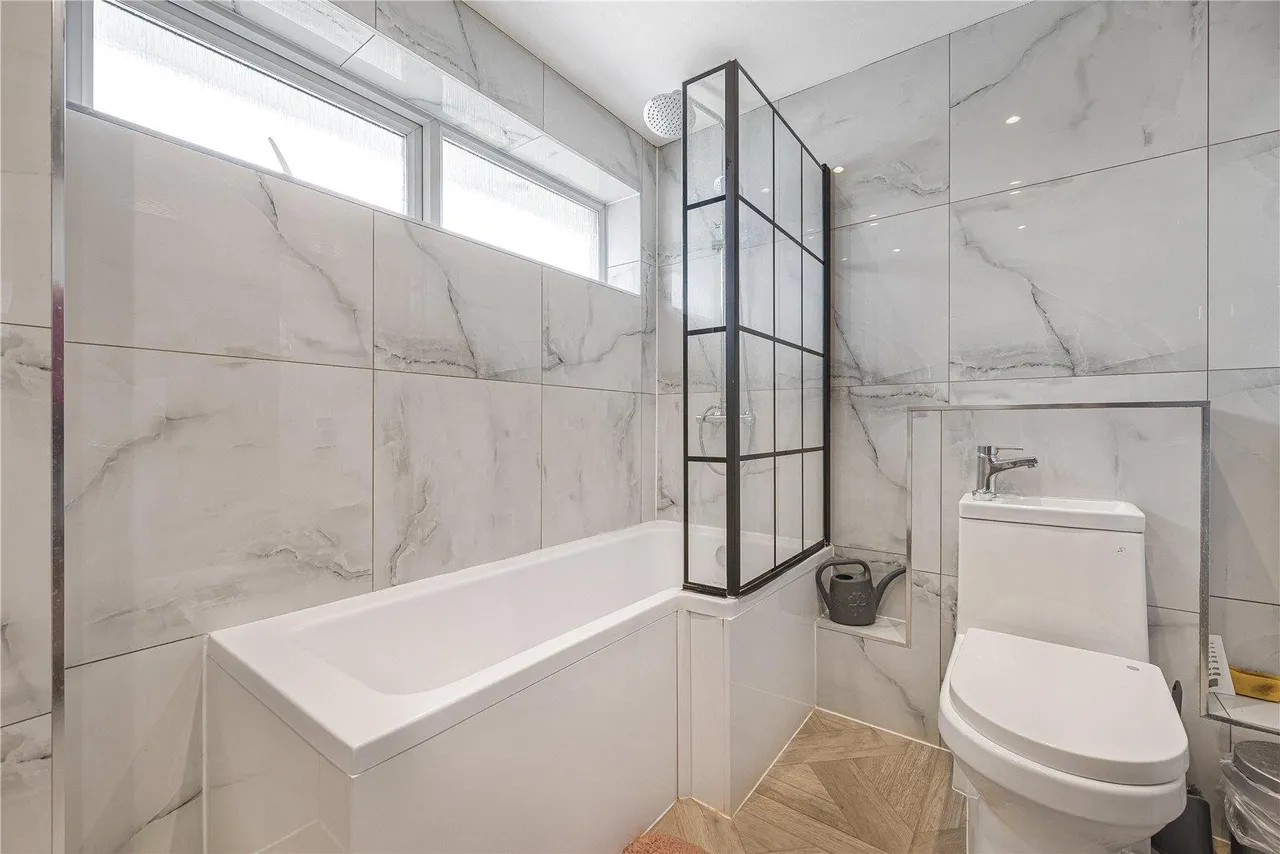 Canterbury Close, Dartford, DA1, photo 12