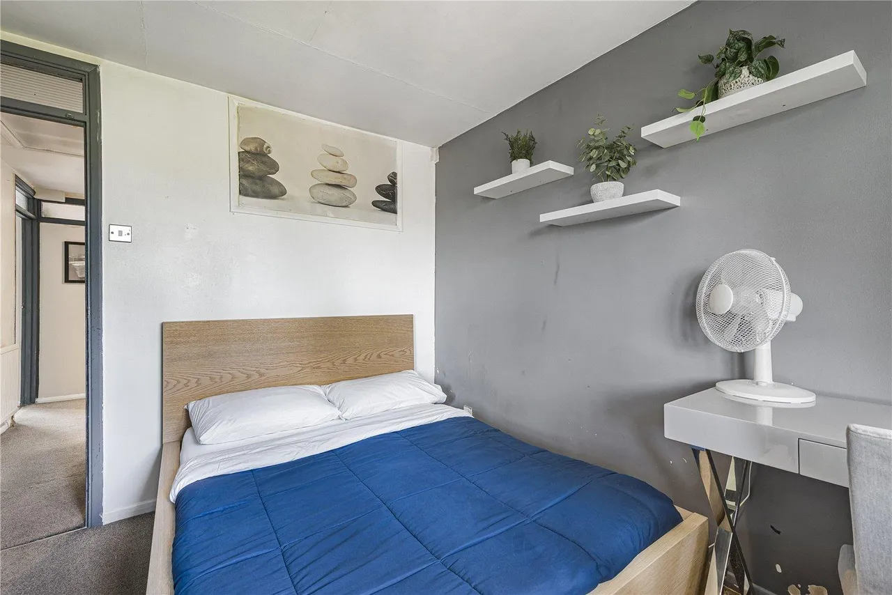 Canterbury Close, Dartford, DA1, photo 11