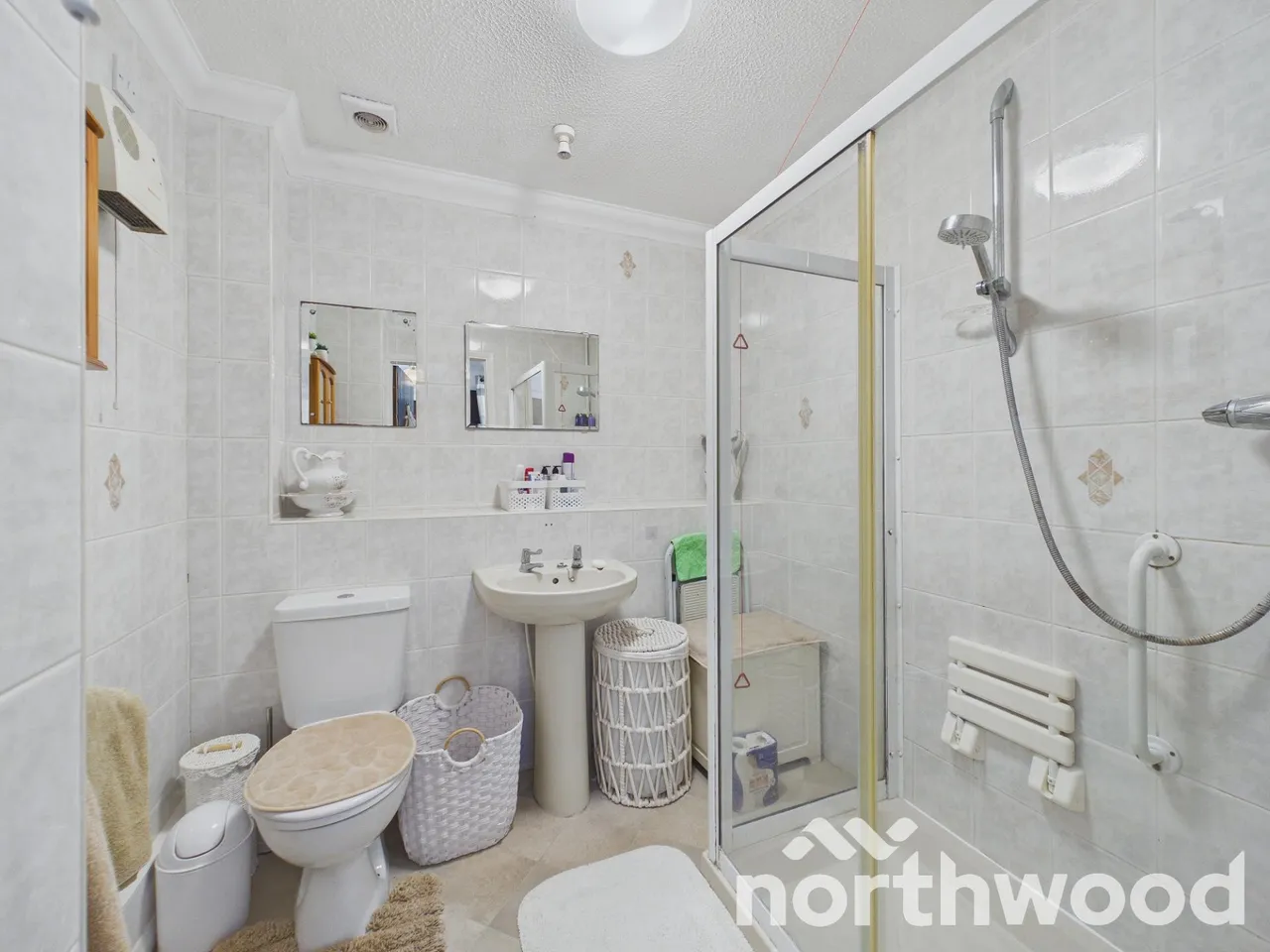 Meridian Court, Singleton, TN23, photo 5