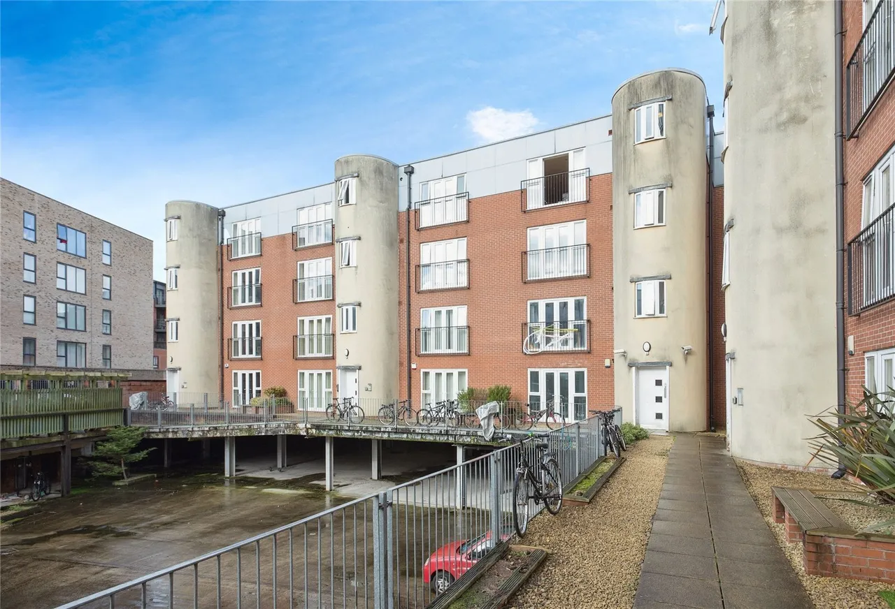 2 bed flat for sale — Caminada House, 3 St. Lawrence Street, Manchester, Greater Manchester, M15