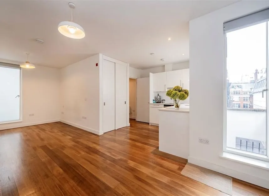 12 Berwick Street, Fitzrovia & Covent Garden, W1F, photo 2