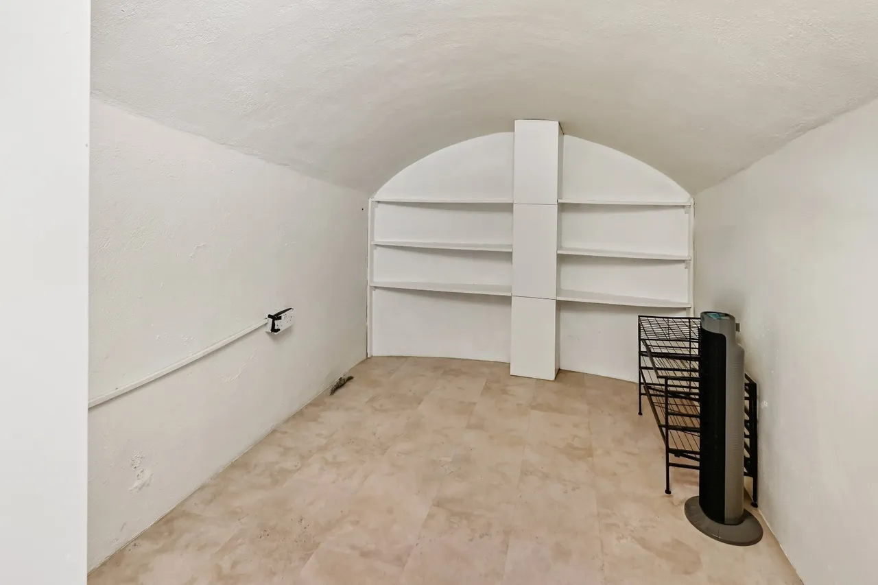 Belgrave Road, London, SW1V, photo 9