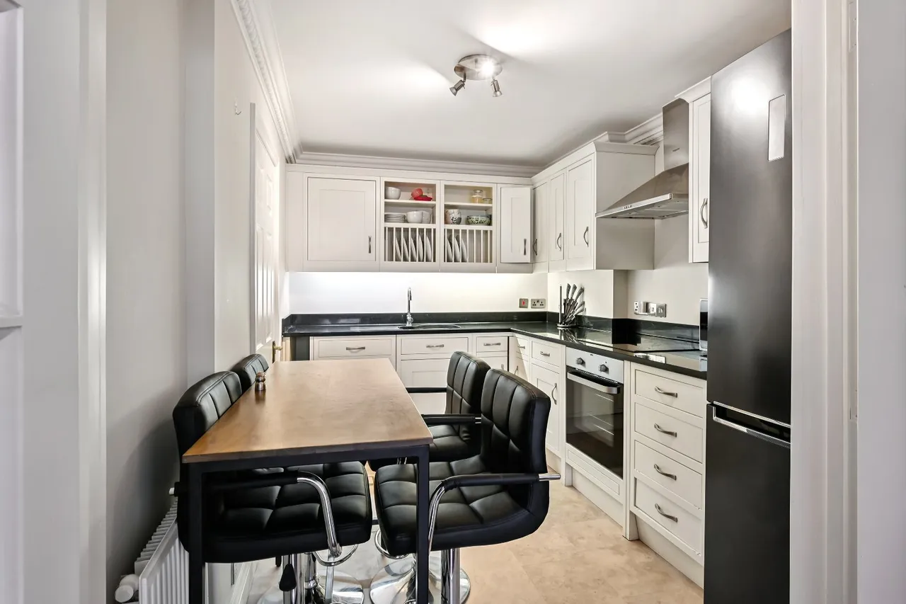 Belgrave Road, London, SW1V, photo 3