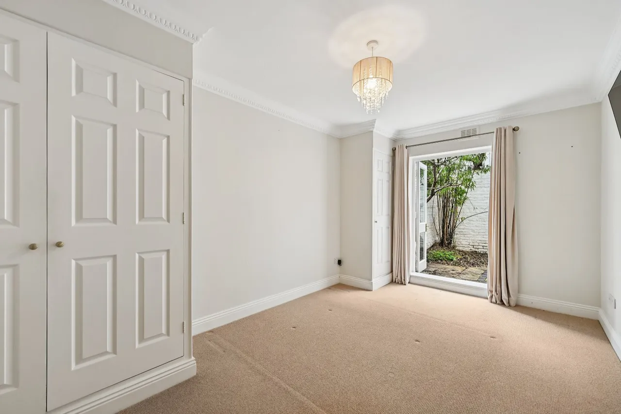 Belgrave Road, London, SW1V, photo 8