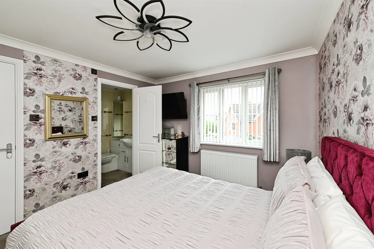 Civray Avenue, Downham Market, photo 11