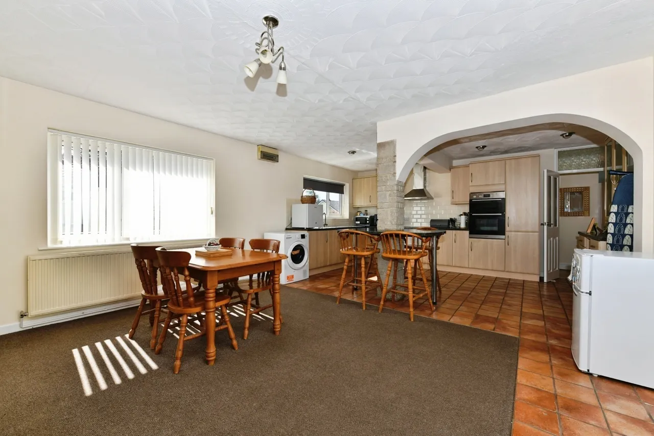 Welsford Avenue, Wells, BA5, photo 7