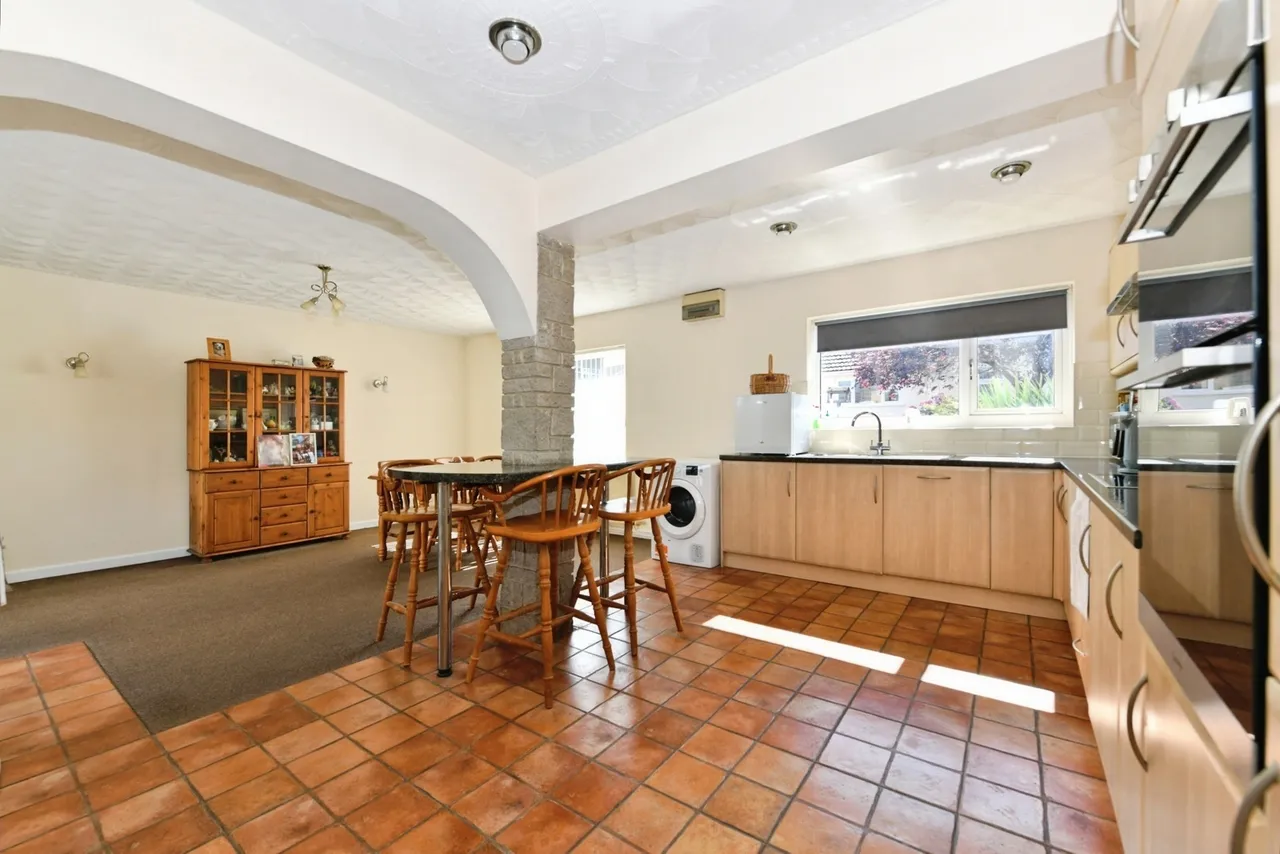 Welsford Avenue, Wells, BA5, photo 6