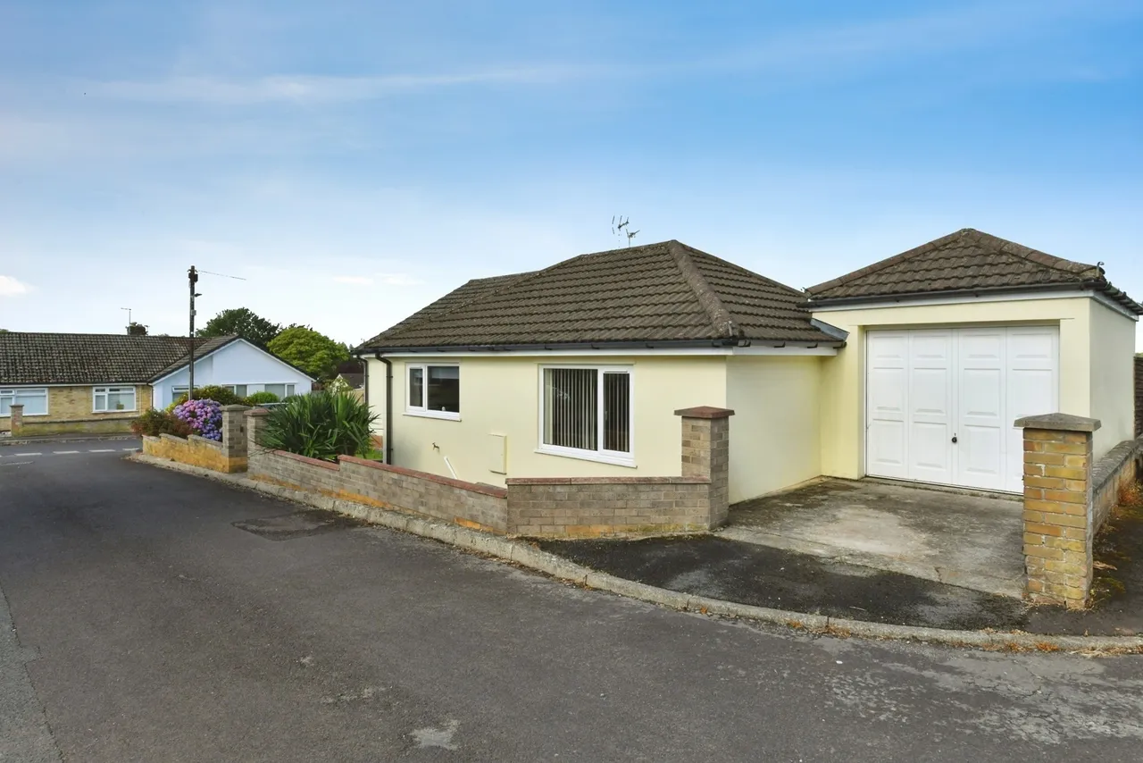 Welsford Avenue, Wells, BA5, photo 19