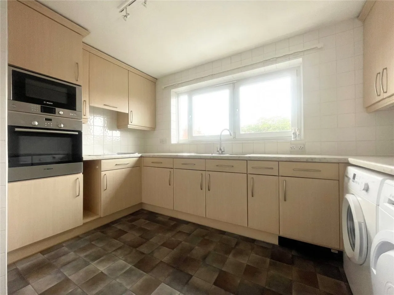 St. Catherines Road, Littlehampton, BN17, photo 3