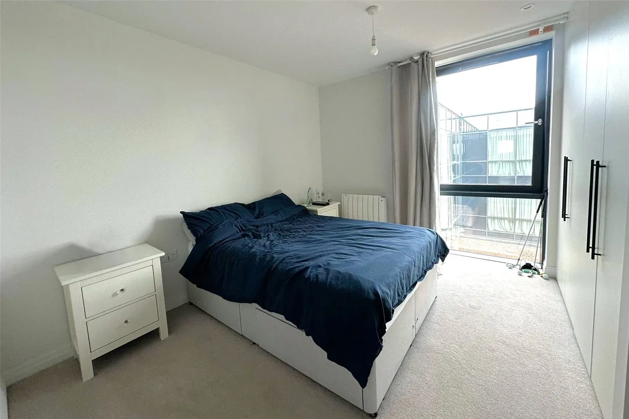 Ashwood House, 12-22 Pembroke Broadway, Camberley, Surrey, GU15 3FE, photo 4