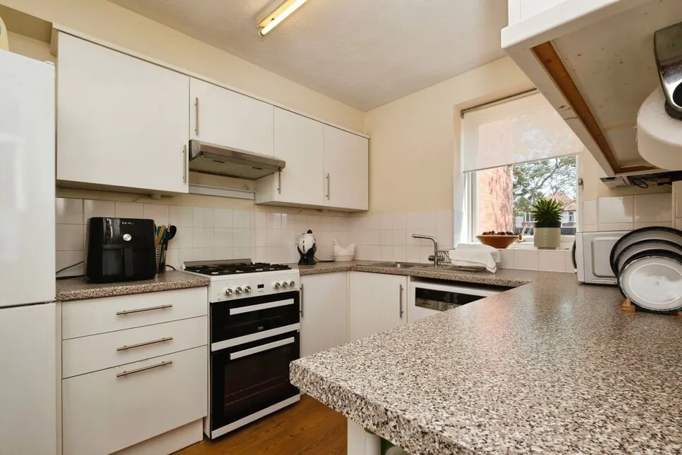 Northcourt Road, Worthing, West Sussex, BN14, photo 3