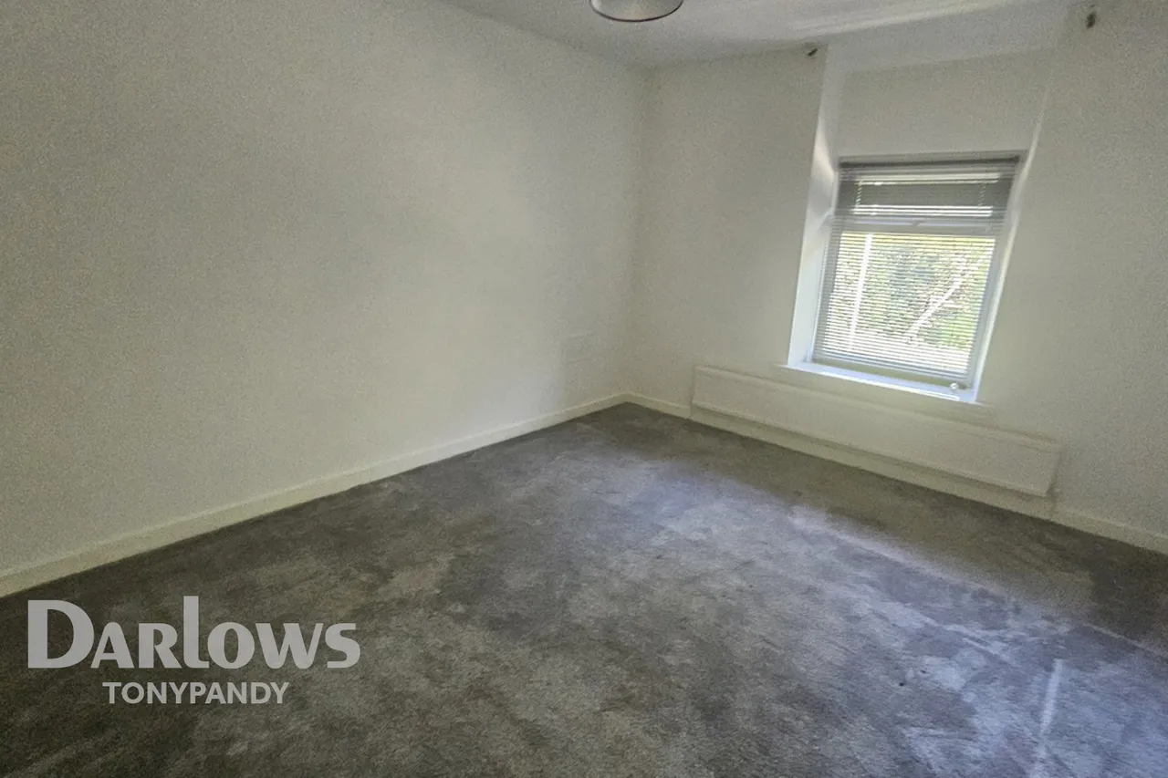 East Road, Tylorstown, CF43, photo 6