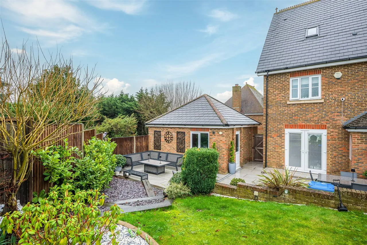 Pucknells Close, Swanley, BR8, photo 5