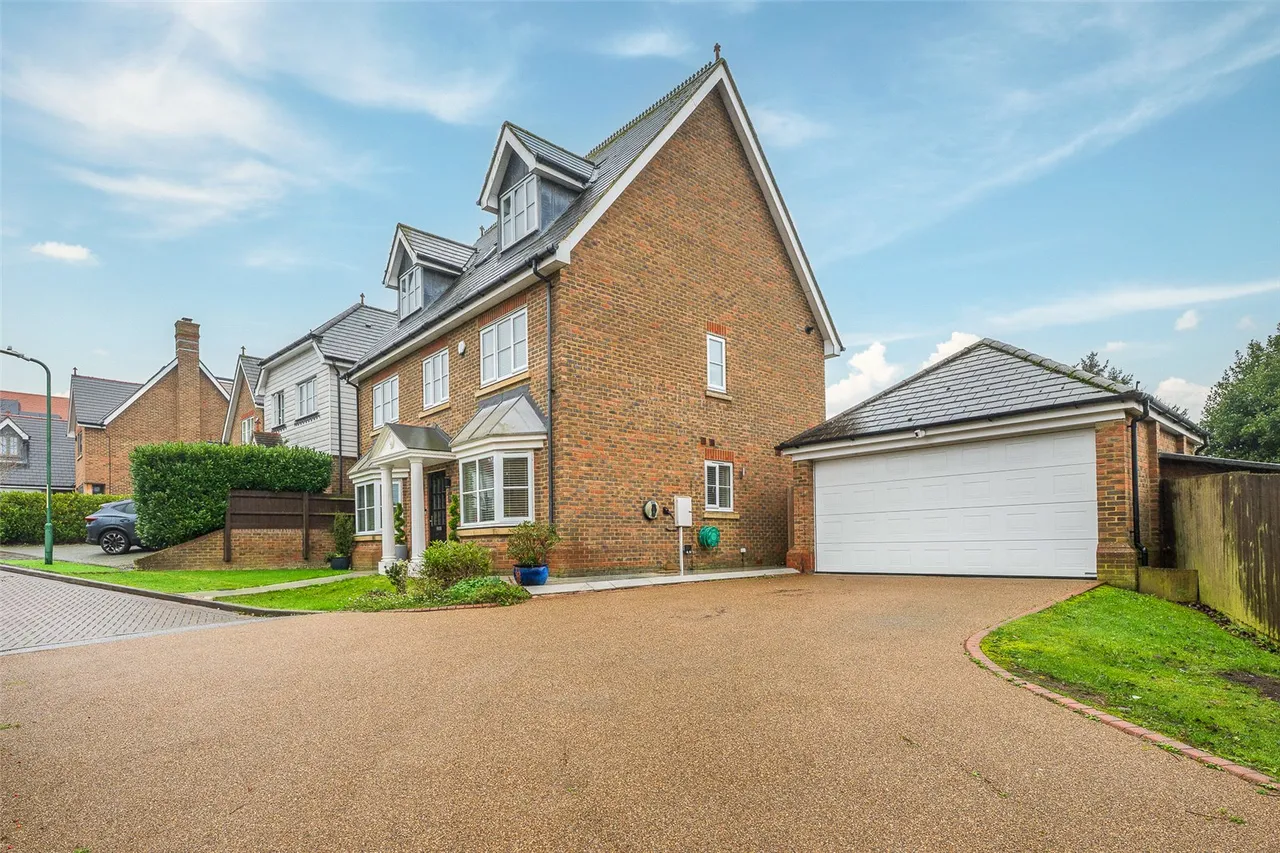 Pucknells Close, Swanley, BR8, photo 2